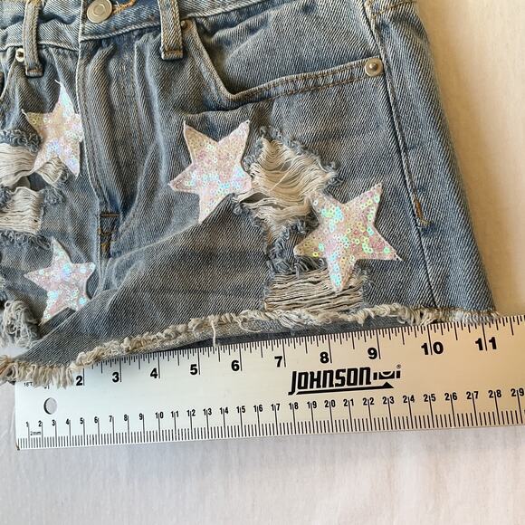 Forever 21 Women Shorts XS Blue Denim Star Patch Distressed Sequin Frayed Hem - Picture 5 of 10